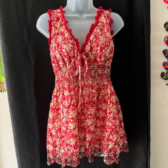 Fun Floral V-Neck Top ~ 100% Cotton - Picture 1 of 6